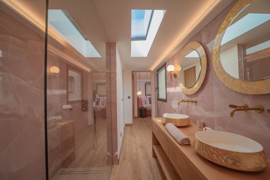 VILLA DAVALIA BEDROOM2 7