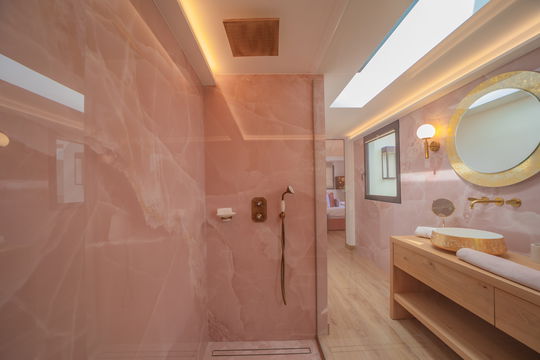 VILLA DAVALIA BEDROOM2 8