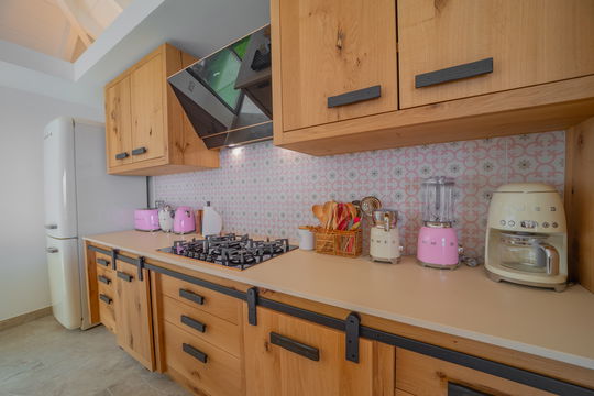 VILLA DAVALIA KITCHEN & DINING AREA 8