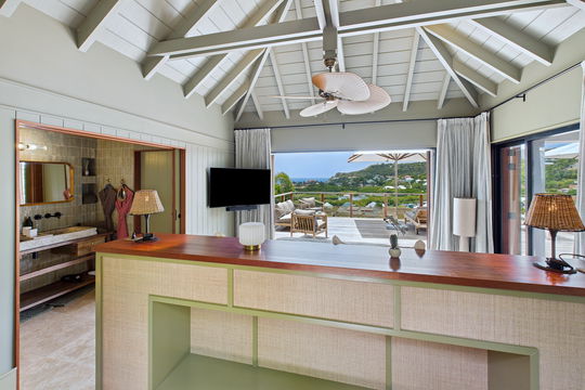 VILLA CLYDE BEDROOM1 3