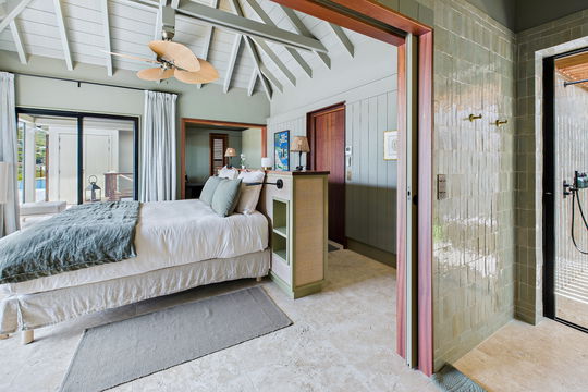 VILLA CLYDE BEDROOM1 6