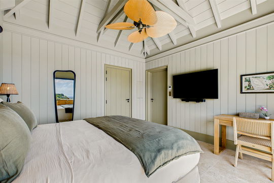 VILLA CLYDE BEDROOM3 4