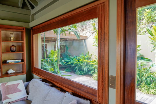 VILLA CLYDE LIVING AREA 9