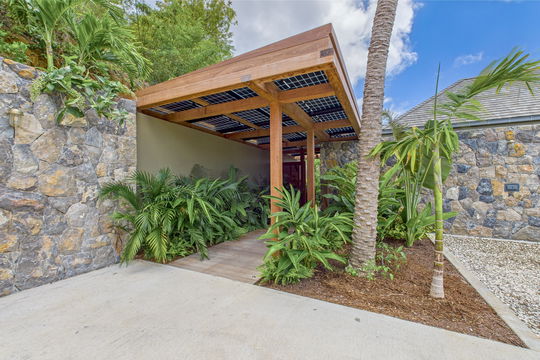 VILLA CLYDE OUTDOORS 3