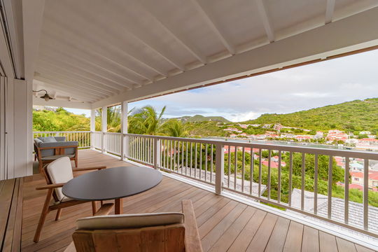 VILLA KREOLA BEDROOM1 14