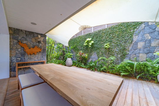 VILLA KREOLA KITCHEN & DINING AREA 15