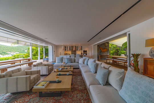 VILLA KREOLA LIVING AREA 1