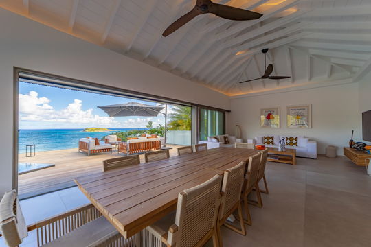 VILLA RIVA LIVING AREA 3