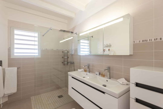 VILLA TI MOUN BEDROOM2 3