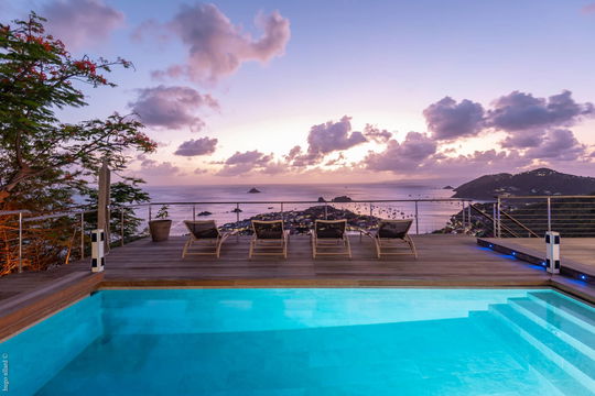 VILLA TI MOUN BY NIGHT 1