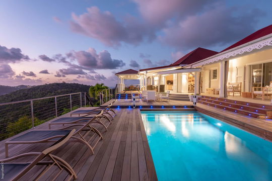 VILLA TI MOUN BY NIGHT 6