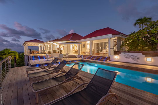 VILLA TI MOUN BY NIGHT 7