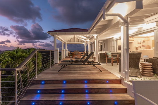 VILLA TI MOUN BY NIGHT 8