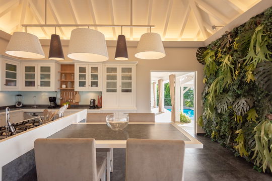 VILLA TI MOUN KITCHEN & DINING AREA 9