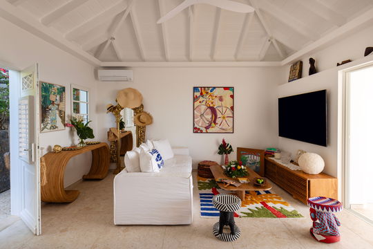 VILLA OCEANE LIVING AREA 1