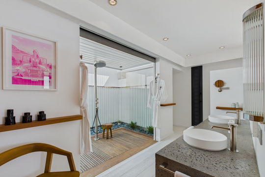 VILLA AHAVA BEDROOM1 6