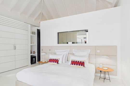 VILLA AHAVA BEDROOM2 4