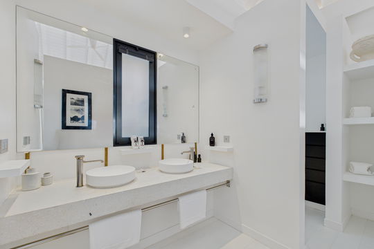 VILLA AHAVA BEDROOM4 4