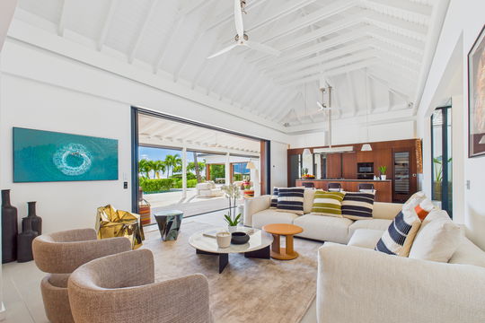 VILLA AHAVA LIVING AREA 4