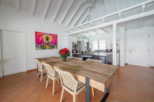 VILLA POLO KITCHEN & DINING AREA 3