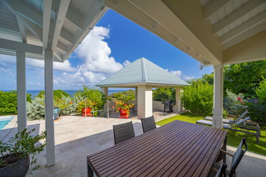 VILLA POLO KITCHEN & DINING AREA 9