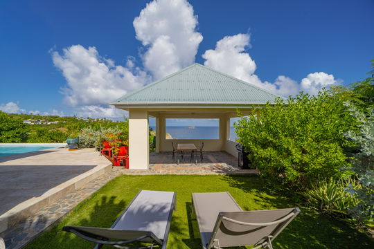 VILLA POLO POOL & TERRACE 4