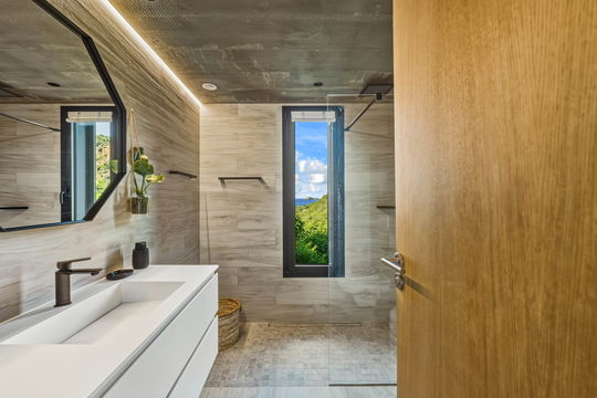 VILLA CLEMENCE BEDROOM 10