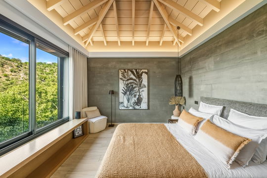 VILLA CLEMENCE BEDROOM 4