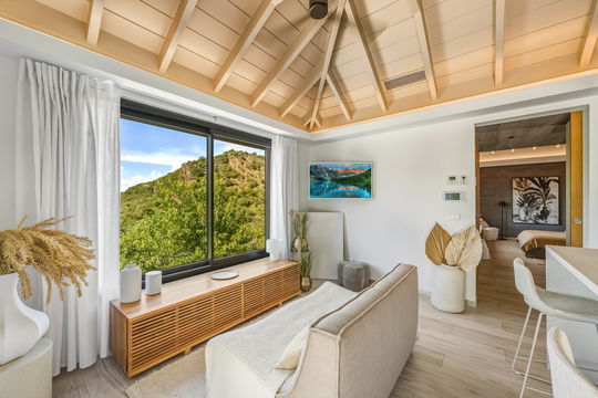 VILLA CLEMENCE LIVING AREA 1