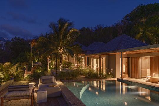 VILLA SKY BY NIGHT 7