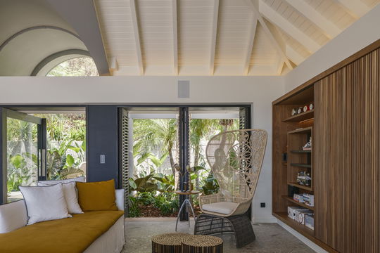 VILLA SKY LIVING AREA 2