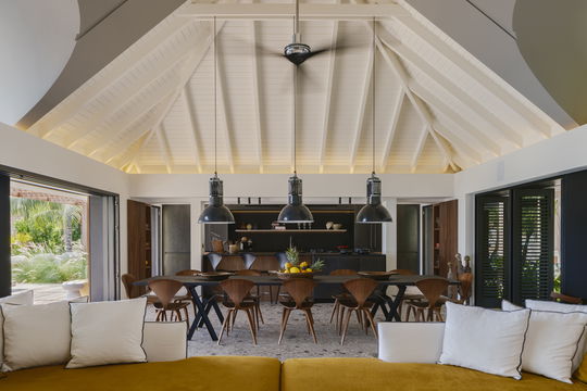 VILLA SKY LIVING AREA 4