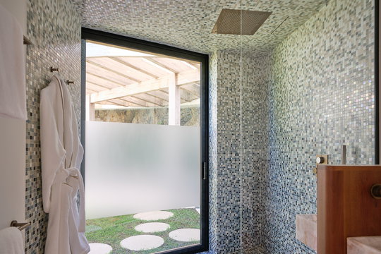 VILLA SEL BEDROOM1 11