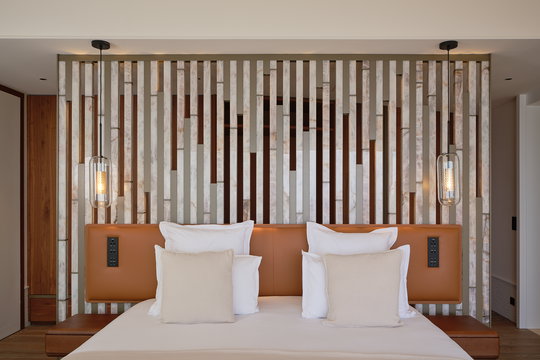 VILLA SEL BEDROOM1 6