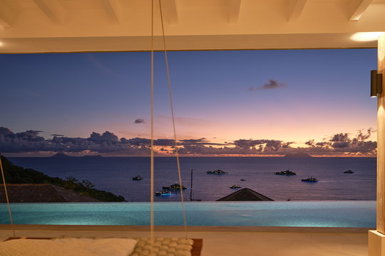 VILLA SEL BY NIGHT 2