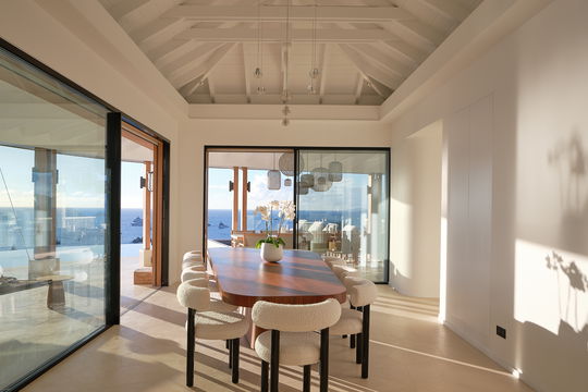 VILLA SEL KITCHEN & DINING AREA 11