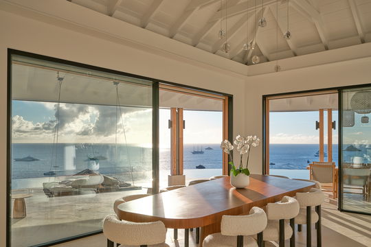 VILLA SEL KITCHEN & DINING AREA 12