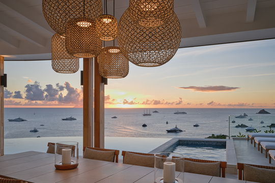 VILLA SEL KITCHEN & DINING AREA 15