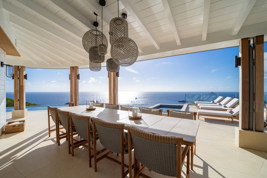 VILLA SEL KITCHEN & DINING AREA 6