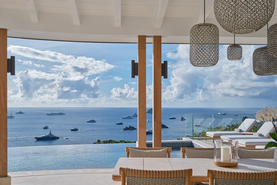 VILLA SEL KITCHEN & DINING AREA 7