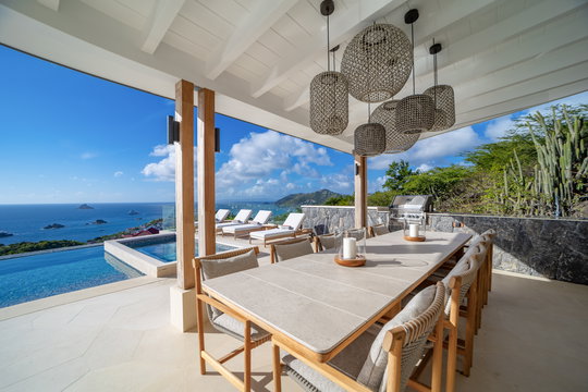 VILLA SEL KITCHEN & DINING AREA 8