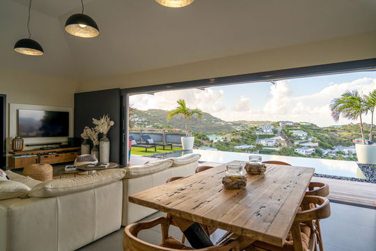 VILLA OPEN SPACE KITCHEN & DINING AREA 7