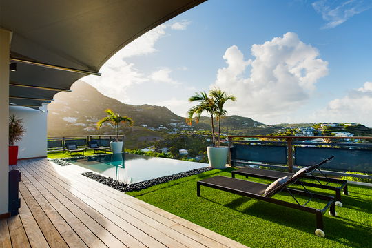 VILLA OPEN SPACE POOL & TERRACE 6