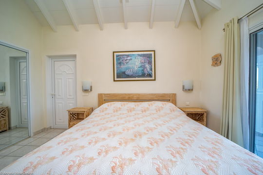 VILLA LES ACAJOUS BEDROOM1 2