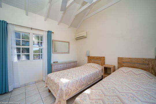VILLA LES ACAJOUS BEDROOM2 4
