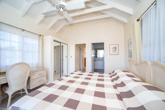 VILLA LES ACAJOUS BEDROOM3 5
