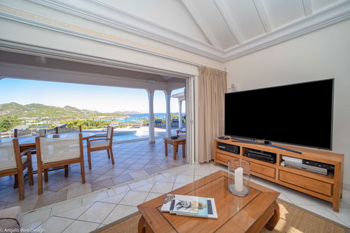 VILLA LES ACAJOUS LIVING AREA 1