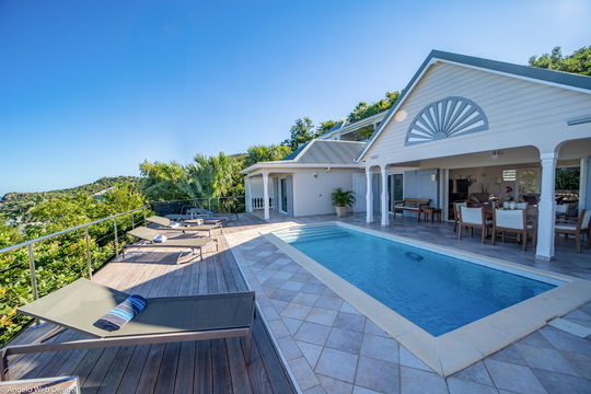 VILLA LES ACAJOUS POOL & TERRACE 3