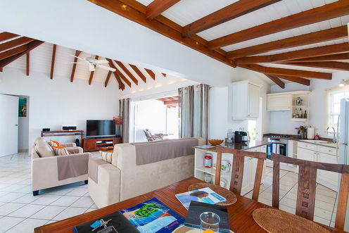 VILLA ALOUETTE LIVING AREA 3