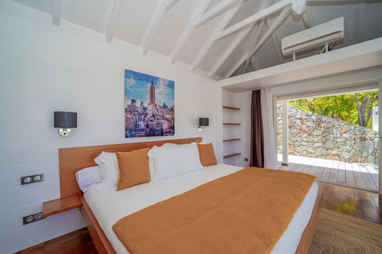 VILLA LENALEE BEDROOM2 2